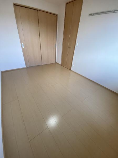寝屋川市高柳５丁目のアパート