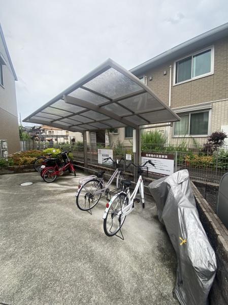 寝屋川市高柳５丁目のアパート