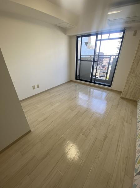 四條畷市岡山東１丁目のマンション