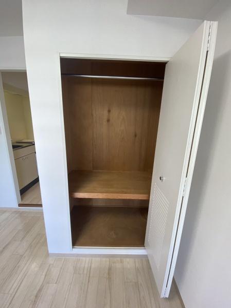 四條畷市岡山東１丁目のマンション