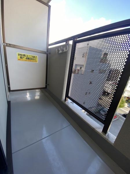 四條畷市岡山東１丁目のマンション