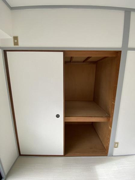 寝屋川市木屋町のマンション