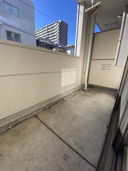 寝屋川市木屋町のマンション