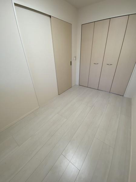 寝屋川市木屋町のマンション