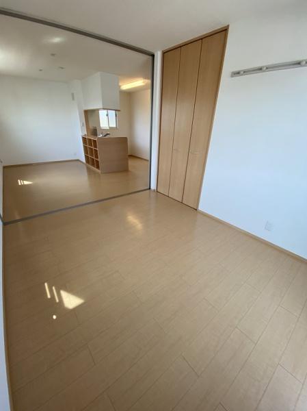寝屋川市本町のアパート