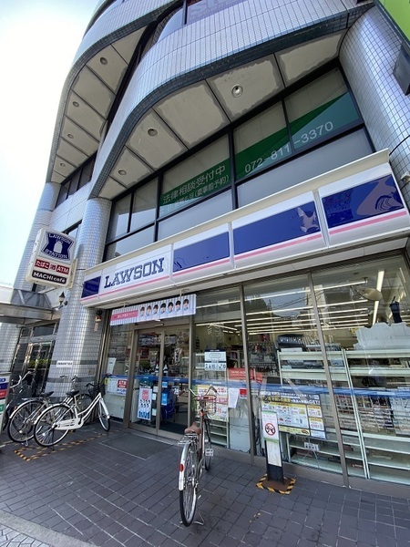 ルナコート(ローソン早子町店)