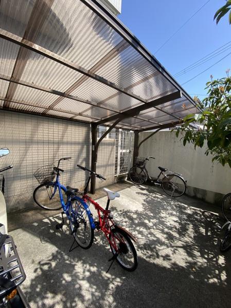 寝屋川市中木田町のマンション