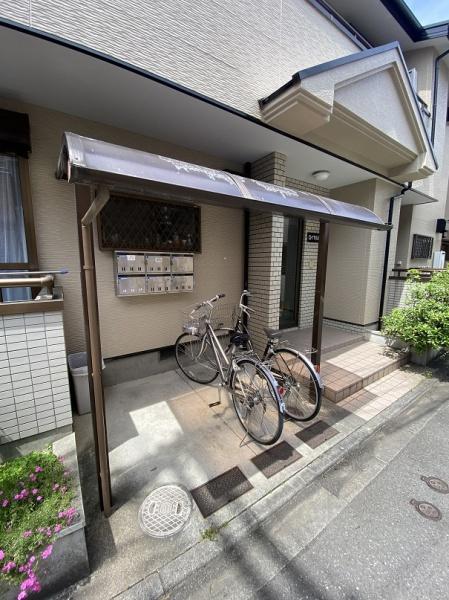 寝屋川市田井町のハイツ