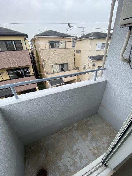 寝屋川市美井元町のマンション(駐車場)