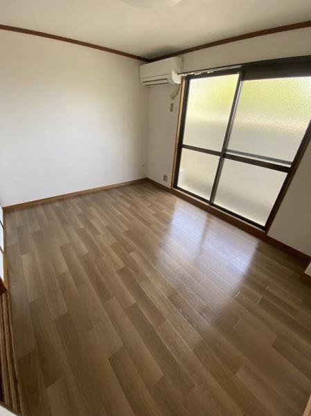 寝屋川市田井町のハイツ