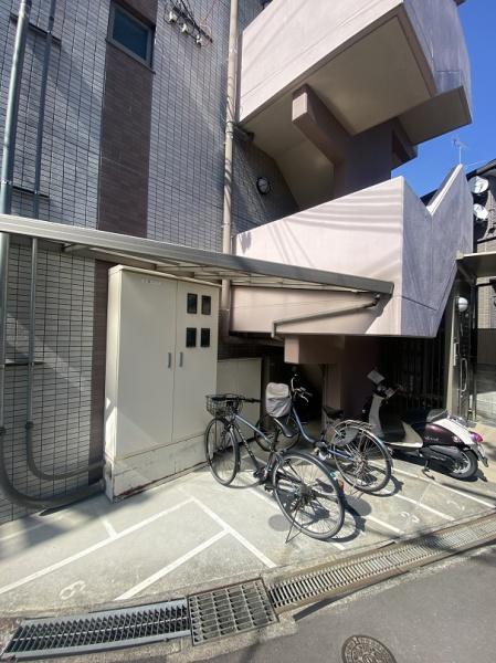 寝屋川市早子町のマンション