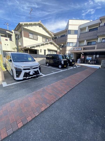 寝屋川市黒原旭町のマンション