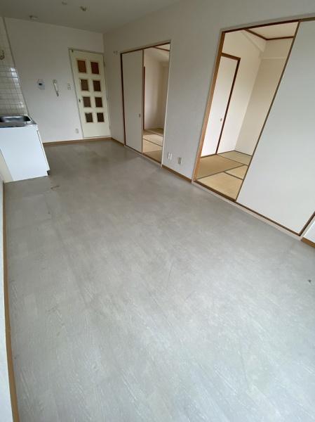 寝屋川市木屋町のマンション