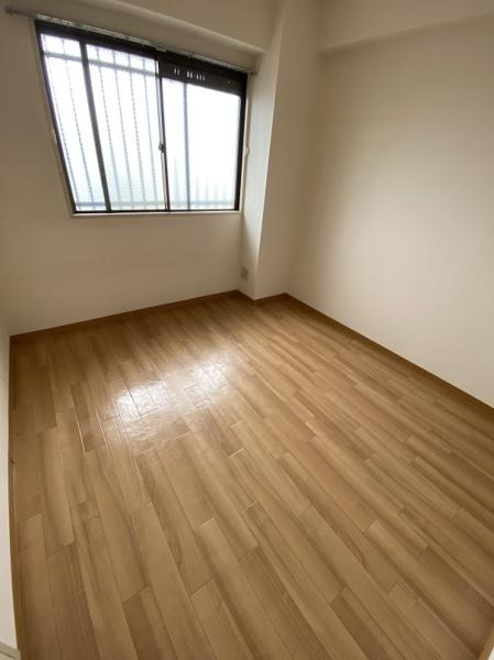 寝屋川市木屋町のマンション