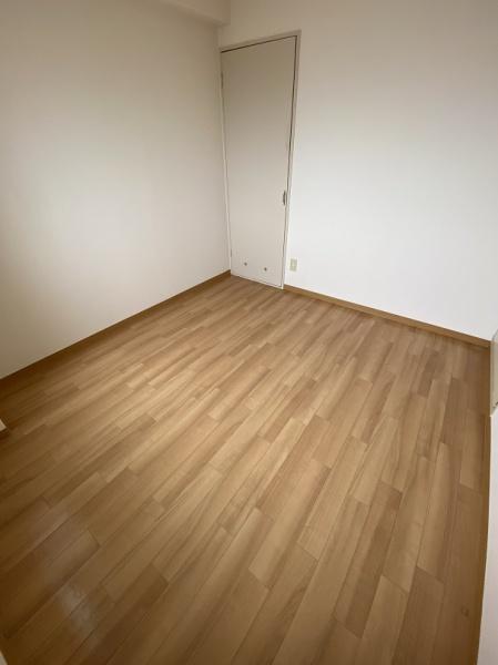 寝屋川市木屋町のマンション
