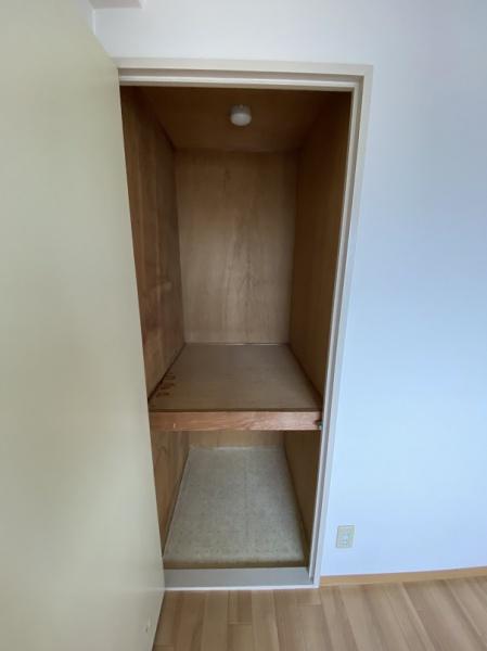 寝屋川市木屋町のマンション