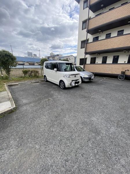 寝屋川市木屋町のマンション