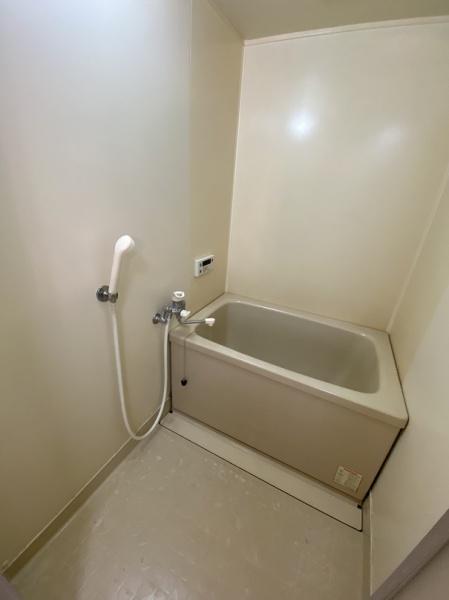 寝屋川市木屋町のマンション