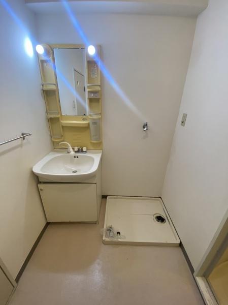 寝屋川市秦町のマンション