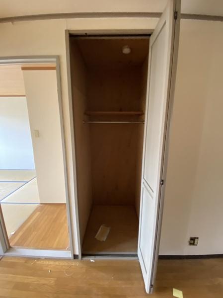 寝屋川市仁和寺本町５丁目のマンション