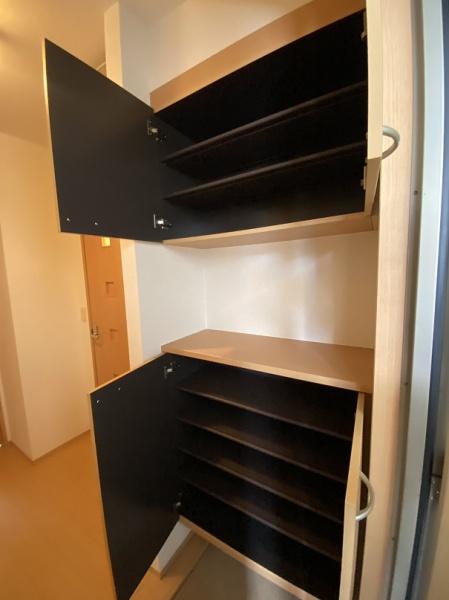 寝屋川市香里南之町のマンション