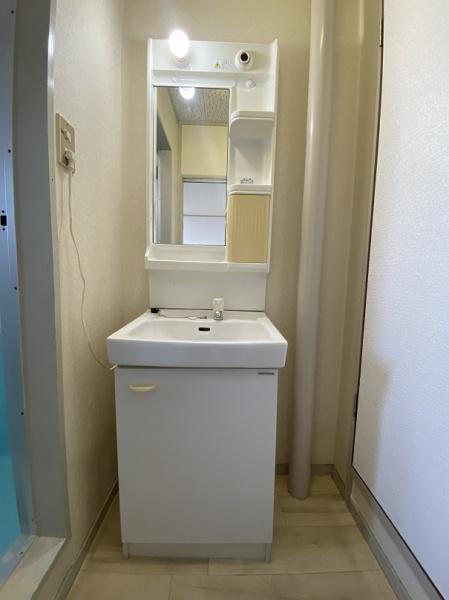寝屋川市東神田町のマンション