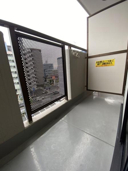 四條畷市岡山東１丁目のマンション