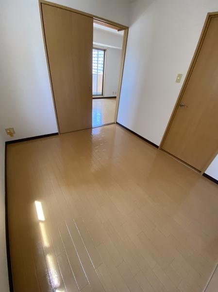 寝屋川市香里新町のアパート
