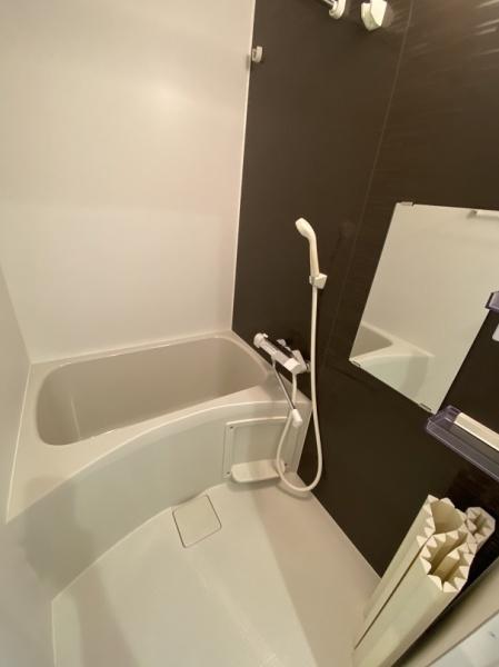 寝屋川市若葉町のアパート