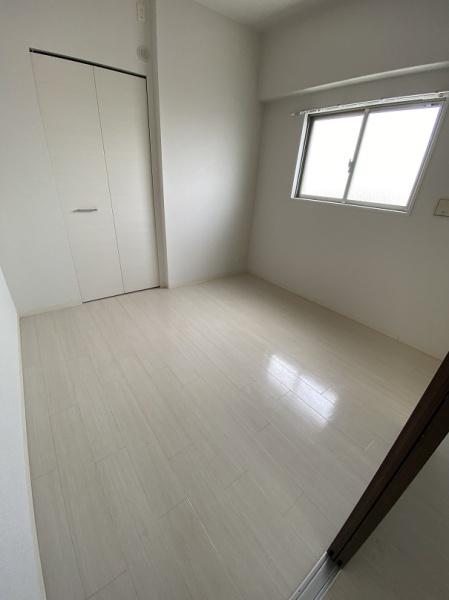 寝屋川市日新町のアパート