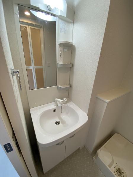 寝屋川市日新町のアパート