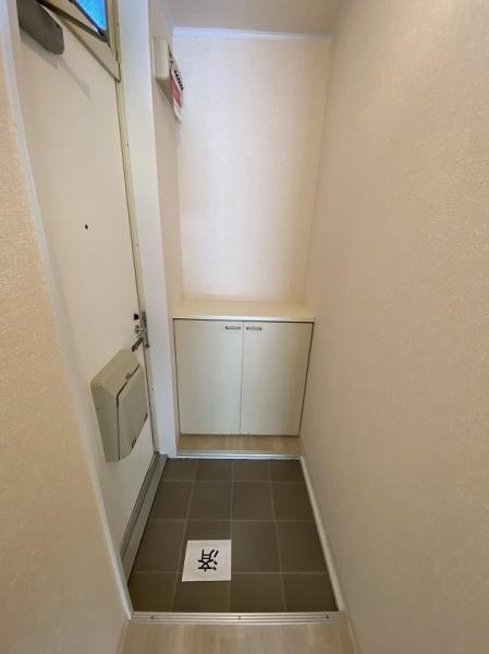 門真市三ツ島６丁目のアパート
