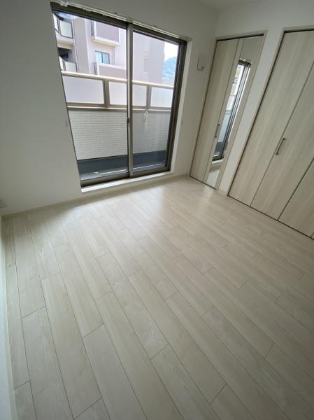 四條畷市中野本町のアパート