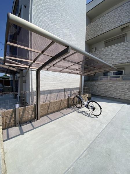 四條畷市中野本町のアパート