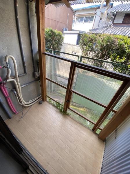 寝屋川市中神田町の貸家