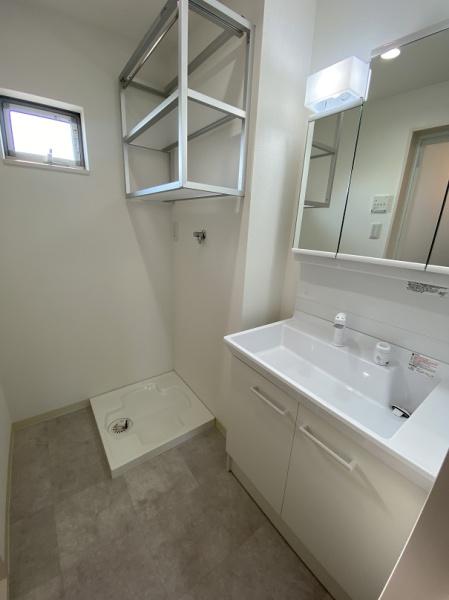 寝屋川市明和２丁目のアパート