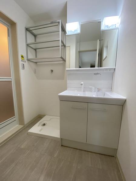 四條畷市中野本町のアパート