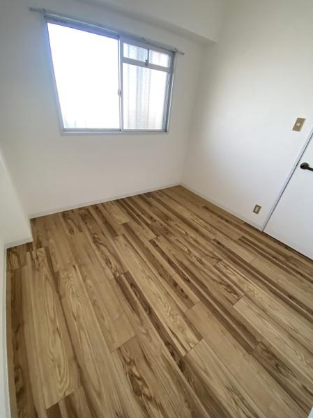四條畷市蔀屋本町のマンション