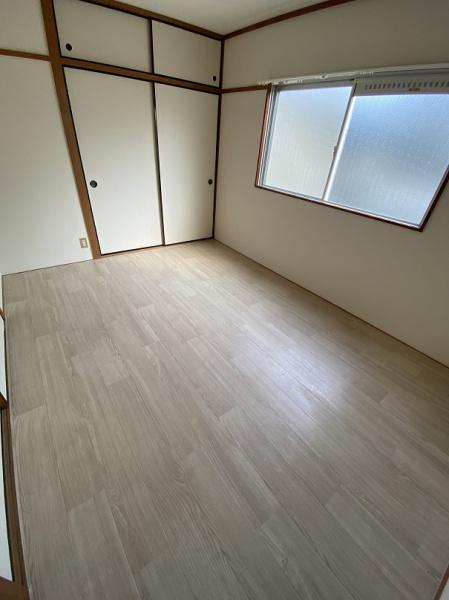寝屋川市仁和寺本町５丁目のマンション