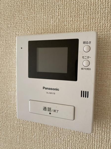 門真市五月田町のアパート