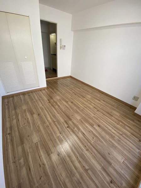 四條畷市岡山東１丁目のマンション
