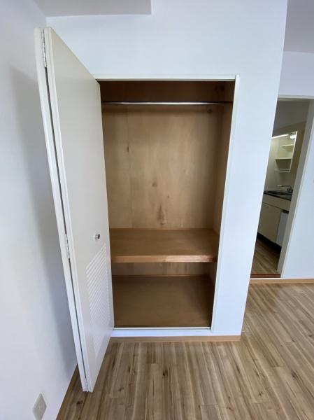 四條畷市岡山東１丁目のマンション