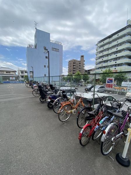 四條畷市岡山東１丁目のマンション