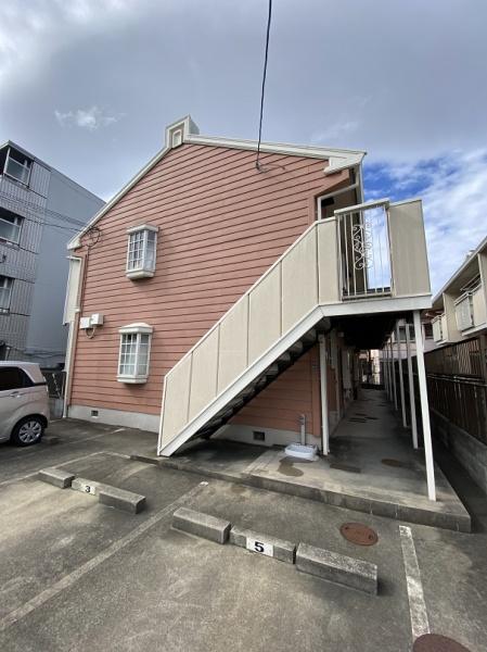 寝屋川市下神田町のアパート