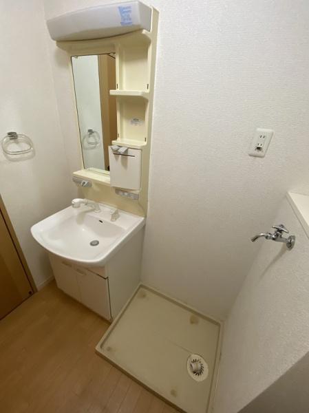 寝屋川市萱島桜園町のハイツ
