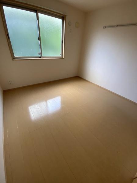 門真市月出町のアパート