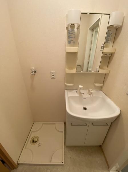 門真市月出町のアパート