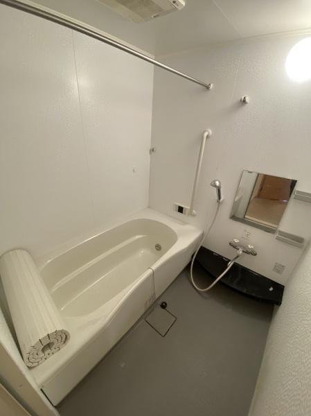 門真市月出町のアパート