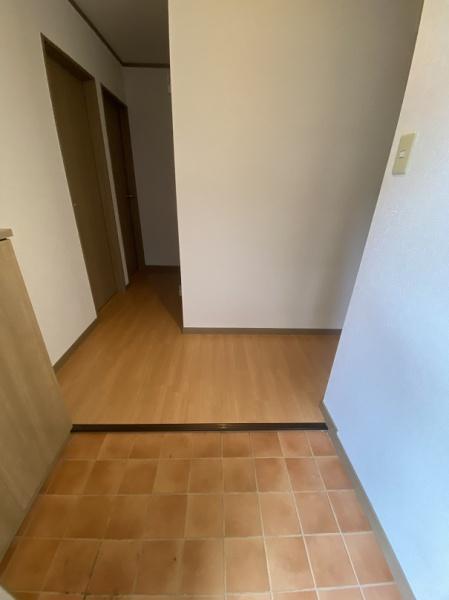 寝屋川市新家１丁目のアパート