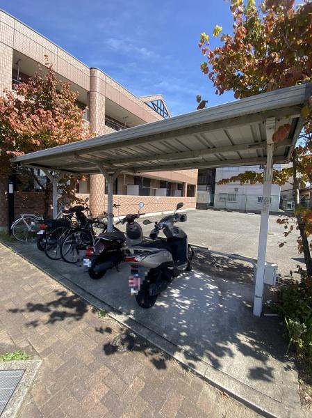 寝屋川市対馬江東町のマンション